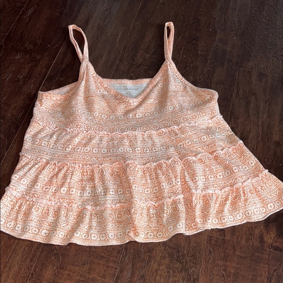 American Eagle Tops - American Eagle Cropped Orange Patterned Women's Top